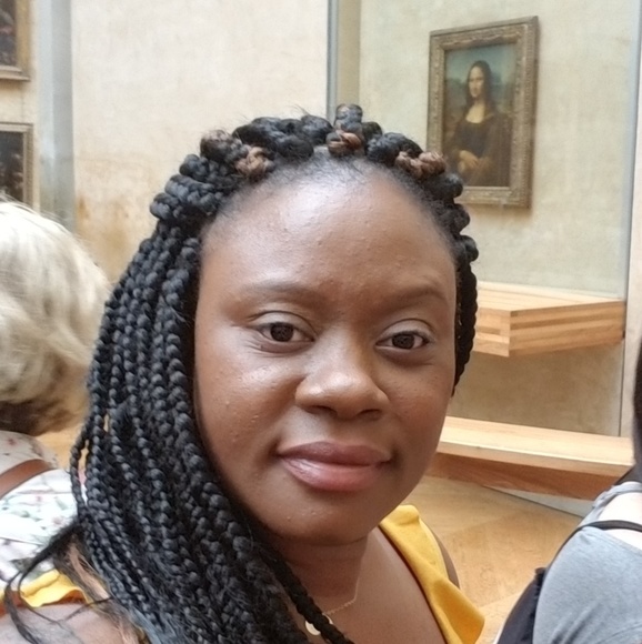 Meet your Posher, Samantha - Picture 3 of 5